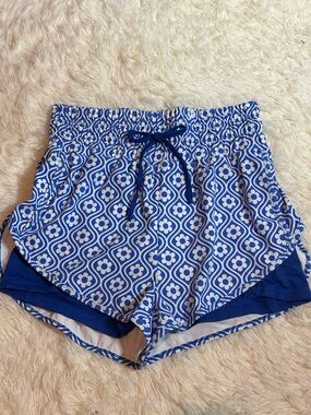 Jady K-Women’s Blue Floral-Pattern Athletic Shorts with Drawstring